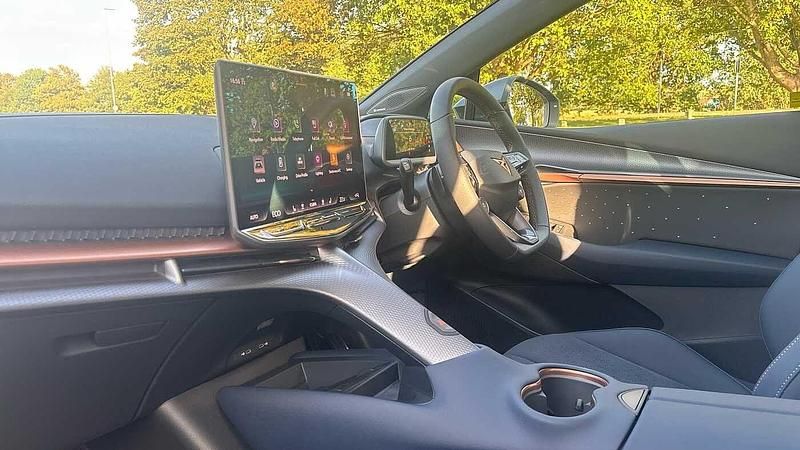 Used Cupra Tavascan VZ1 250 kW (340 HP) 2025 White silver SUV