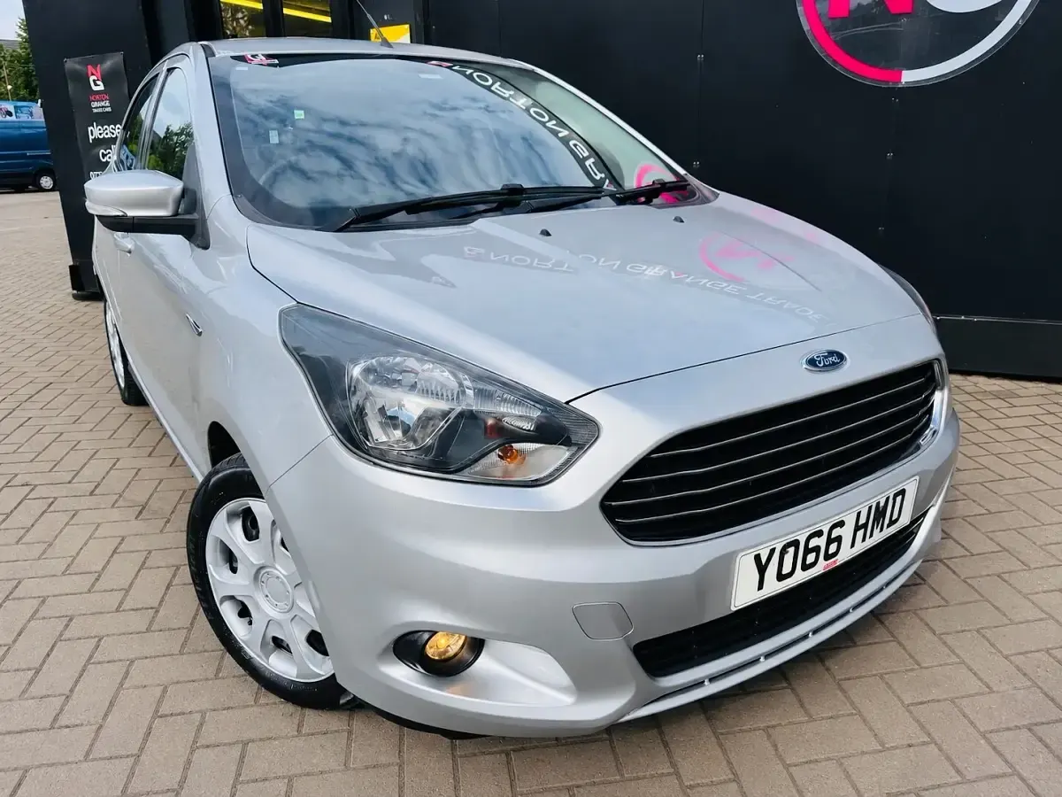 Used Ford Ka Plus Studio 70 HP (51 kW) 2017 Silver Hatchback