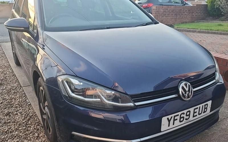Blue Used 2019 VW Golf VII Edition Estate | £13,599 (Fair price) - Image 1/1