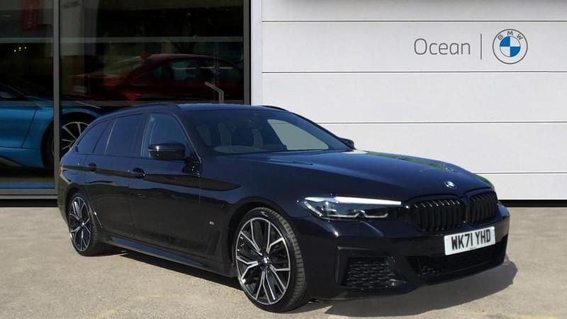 Black Used 2022 BMW 520 M Sport Estate | £31,950 (Expensive) - Image 1/4