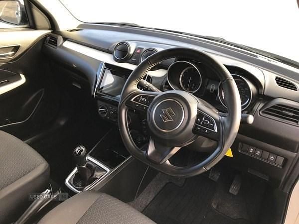 Used Suzuki Swift SZ-L 83 HP (61 kW) 2022 Silver Hatchback