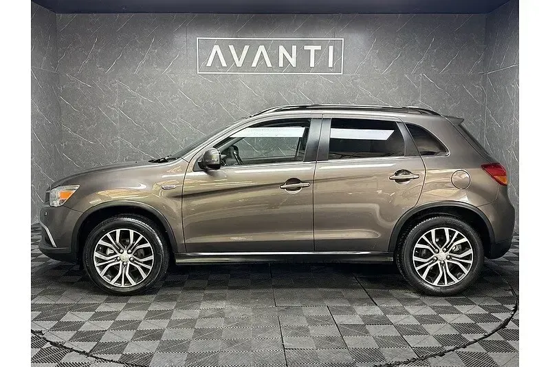 Used Mitsubishi ASX 150 HP (110 kW) 2017 Brown SUV