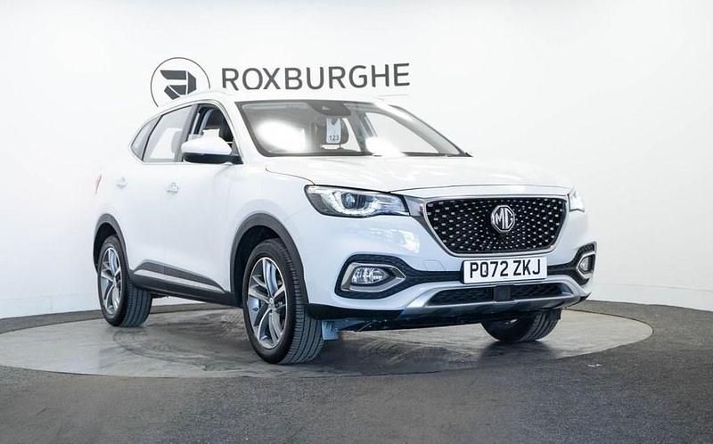 White Used 2022 MG HS Excite SUV | £11,995 (Fair price) - Image 1/4