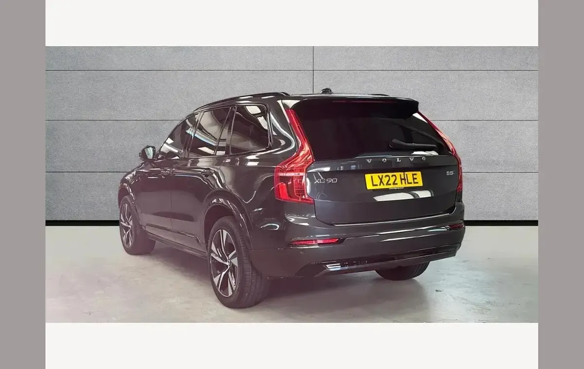 Used Volvo XC90 Plus 235 HP (172 kW) 2022 Grey SUV