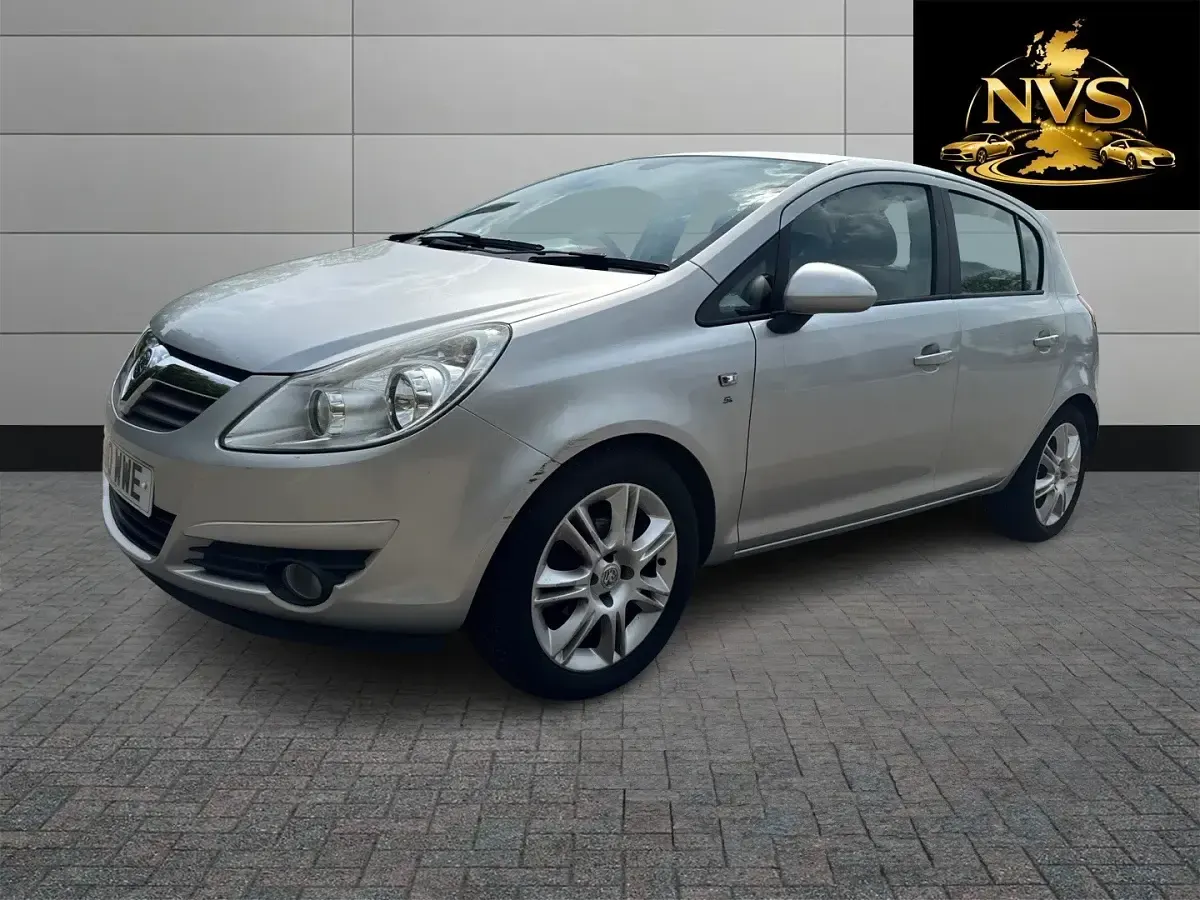 Used Vauxhall Corsa 100 HP (73 kW) 2010 Silver Hatchback