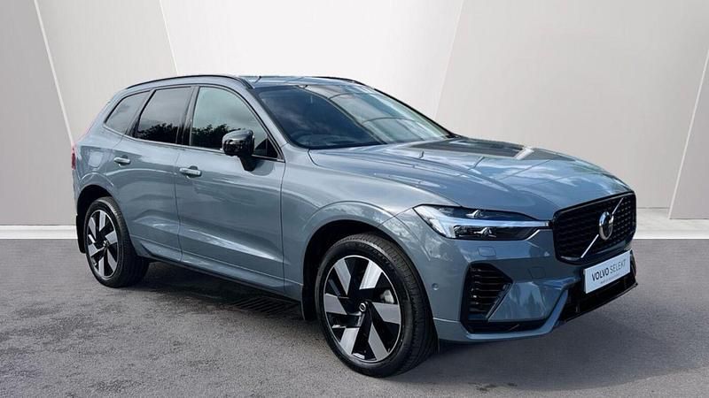 Grey Used 2023 Volvo XC60 Ultimate SUV | £44,995 (Expensive) - Image 1/4