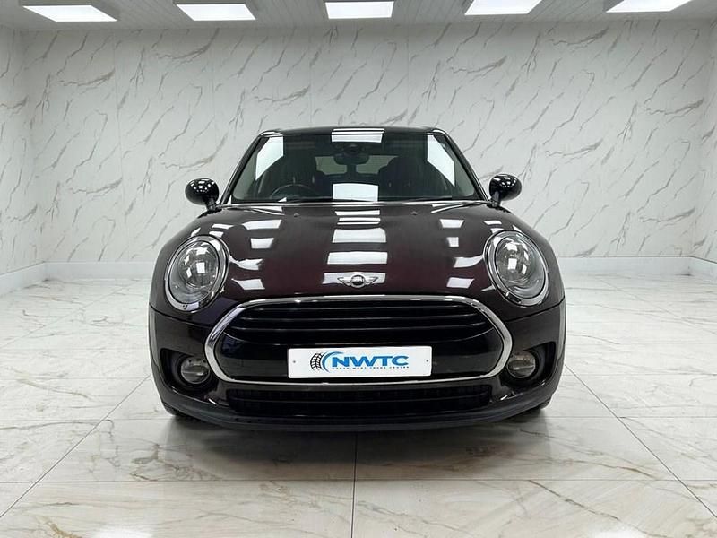 Used Mini Cooper Clubman 136 HP (100 kW) 2015 Red Estate