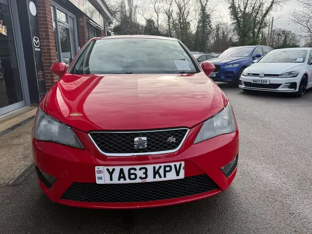 Used Seat Ibiza FR Sport 105 HP (77 kW) 2014 Red Coupe