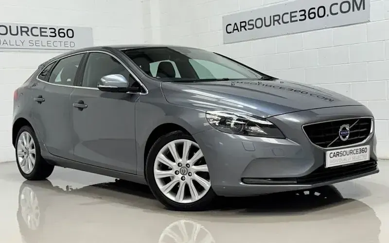 Used Volvo V40 SE Lux 115 HP (84 kW) 2014 Hatchback