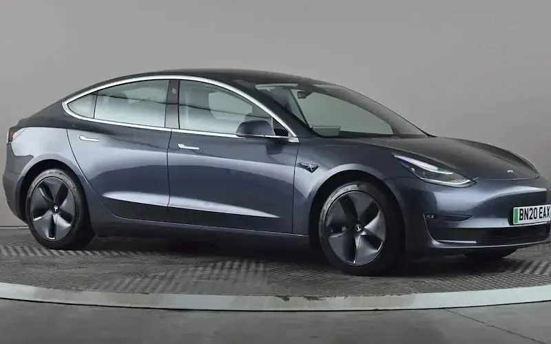 Usado Tesla Model 3 Long Range AWD 258 kW (351 HP) 2023 Sedan