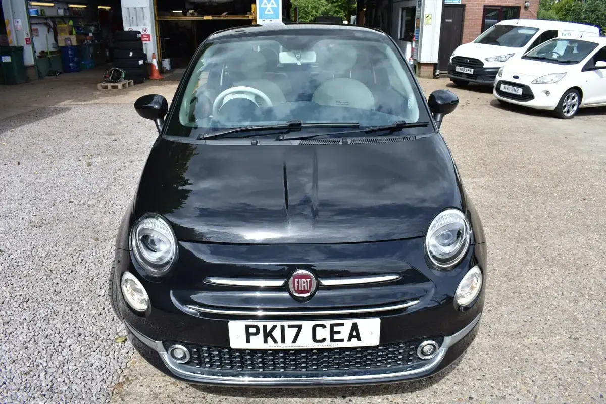 Used Fiat 500 Lounge 69 HP (50 kW) 2017 Black Hatchback