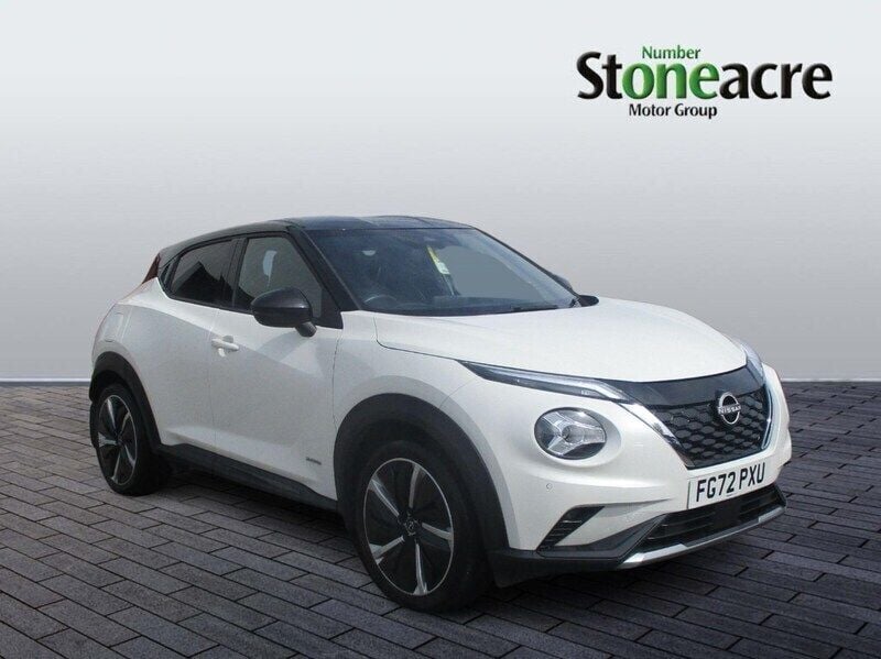 White Used 2022 Nissan Juke Tekna+ SUV | £18,990 (Fair price) - Image 1/4