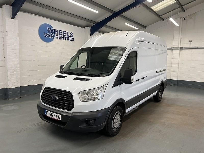 White Used 2016 Ford Transit Van | £6,290 (Good price) - Image 1/4