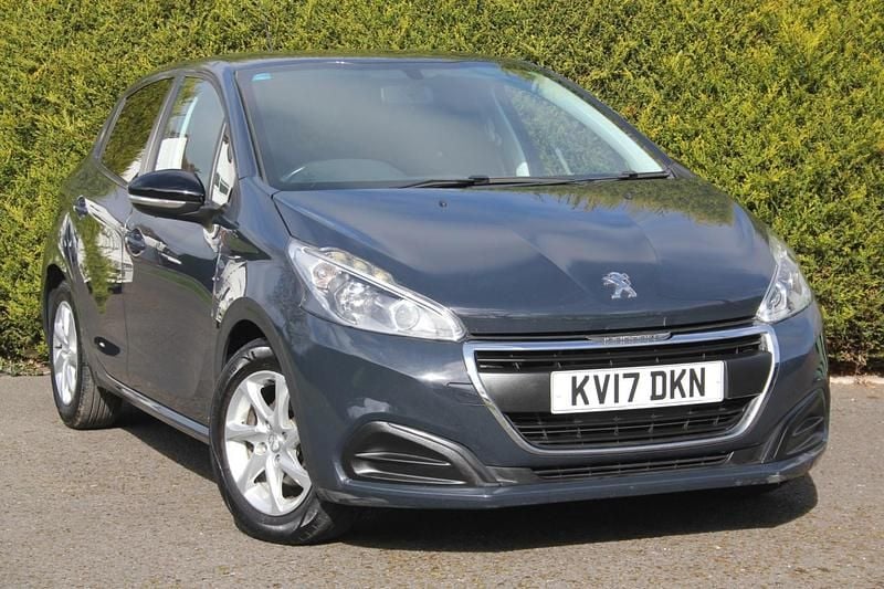 Used Peugeot 208 Active 2017 Hurricane grey Hatchback