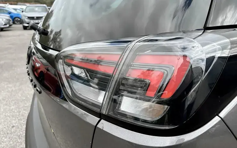 Used Vauxhall Crossland Ultimate 131 HP (96 kW) 2023 Grey SUV