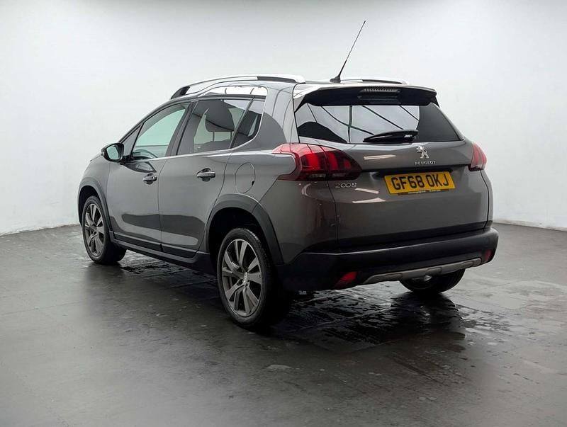 Used Peugeot 2008 Allure 120 HP (88 kW) 2019 Grey SUV