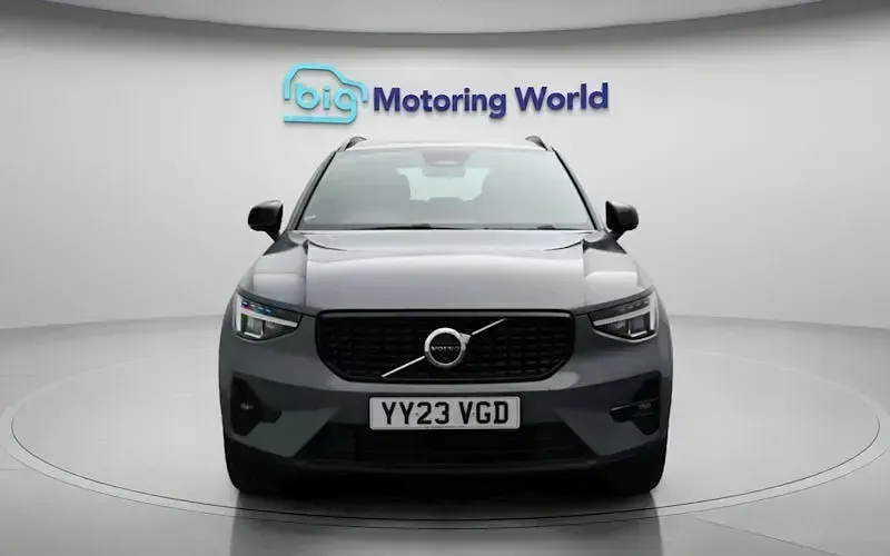Used Volvo XC40 Plus 163 HP (119 kW) 2026 SUV