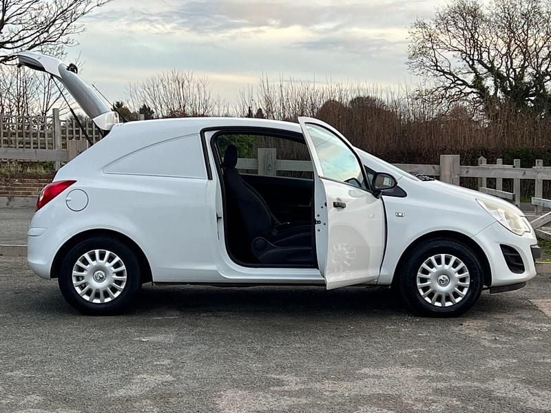 Used Vauxhall Corsa 2012 White Van