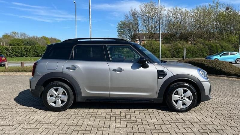 Used Mini Cooper Countryman Classic 134 HP (98 kW) 2024 Silver SUV