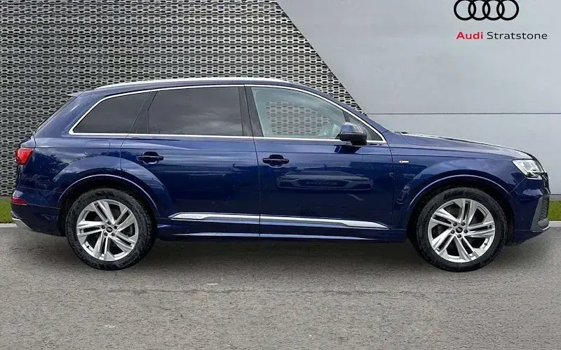 Used Audi Q7 S-Line 286 HP (210 kW) 2024 SUV