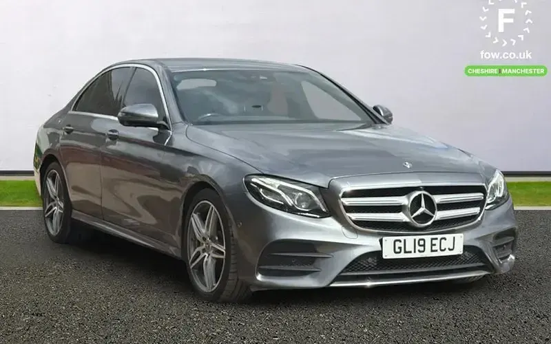 Used Mercedes E220 AMG line 194 HP (142 kW) 2019 Sedan