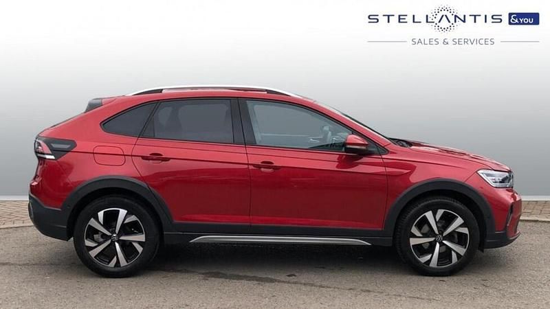 Used VW Taigo Style 148 HP (108 kW) 2022 Red SUV