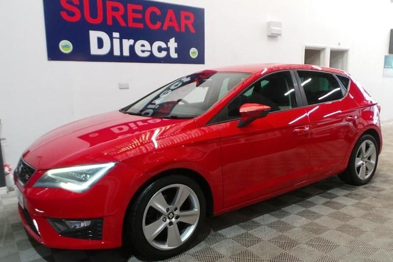 Red Used 2015 Seat Leon FR Hatchback | £8,395 (Fair price) - Image 1/1