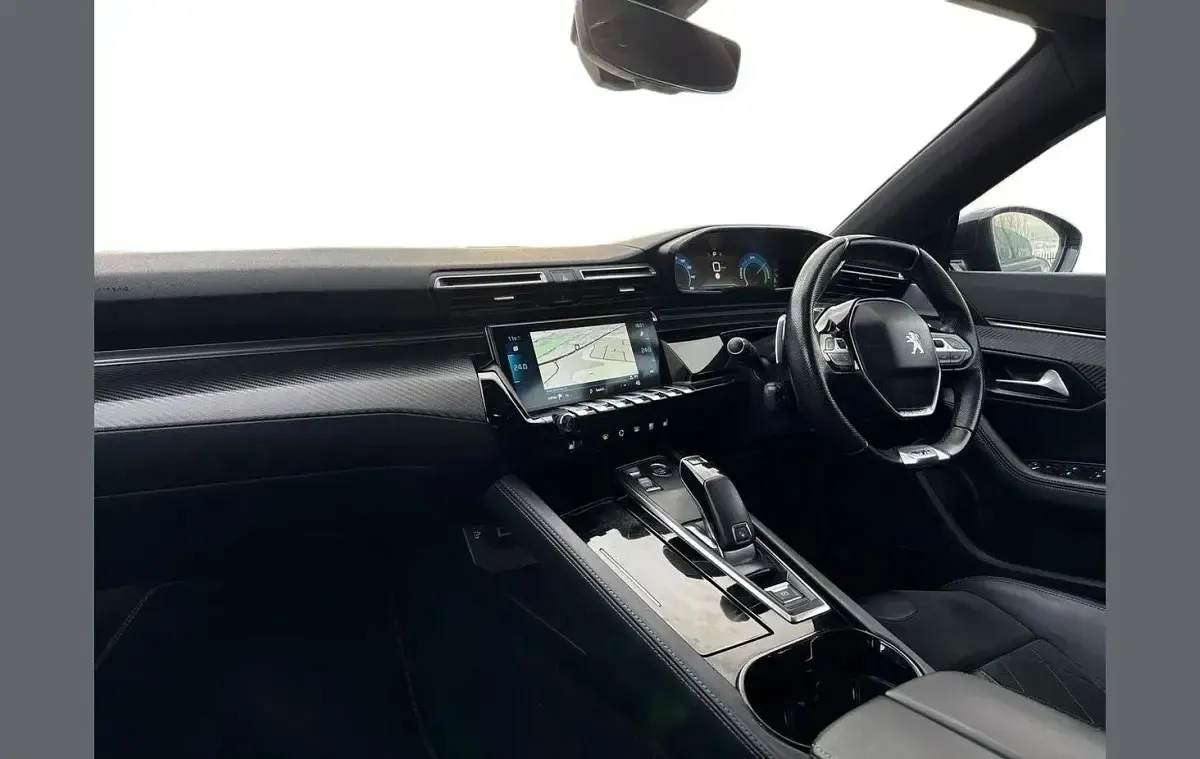 Used Peugeot 508 Premium 221 HP (162 kW) 2023 Black Hatchback