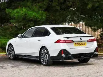 Used BMW 550e M Sport 489 HP (359 kW) 2026 White Sedan