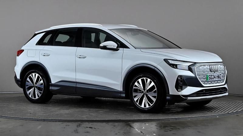 White Used 2024 Audi Q4 e-tron Sport SUV | £27,298 (Good price) - Image 1/3