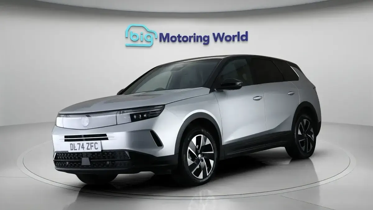 Used Vauxhall Grandland X Ultimate 2025 Grey SUV