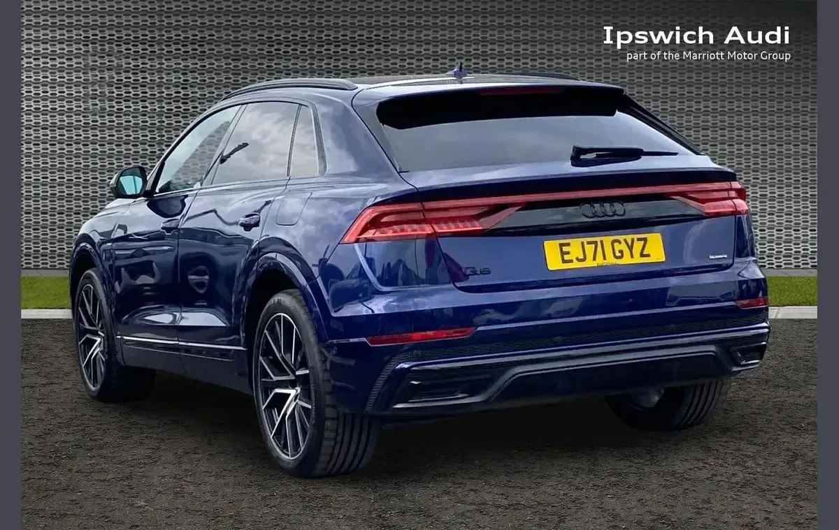 Used Audi Q8 Competition 456 HP (335 kW) 2021 Blue SUV
