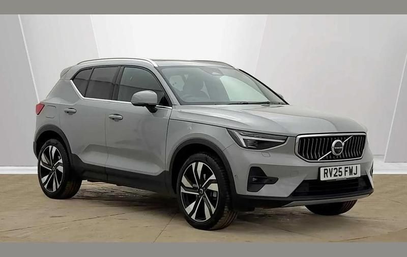 Used Volvo XC40 Ultra 161 HP (118 kW) 2025 Grey SUV