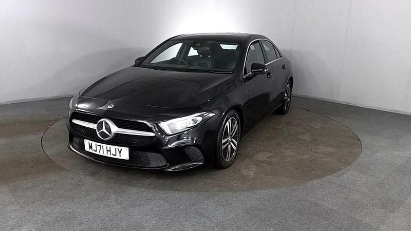 Used Mercedes A180 116 HP (85 kW) 2021 Black Sedan