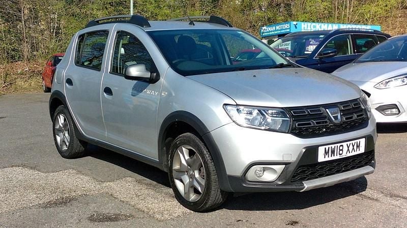 Used Dacia Sandero Ambiance 90 HP (66 kW) 2018 Silver Hatchback