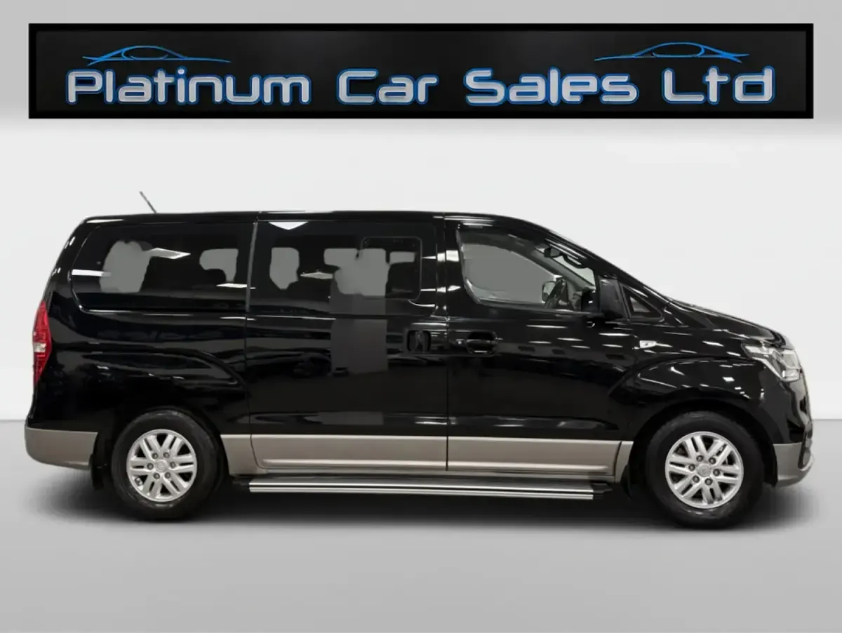 Used Hyundai I800 SE 170 HP (125 kW) 2019 Black MPV