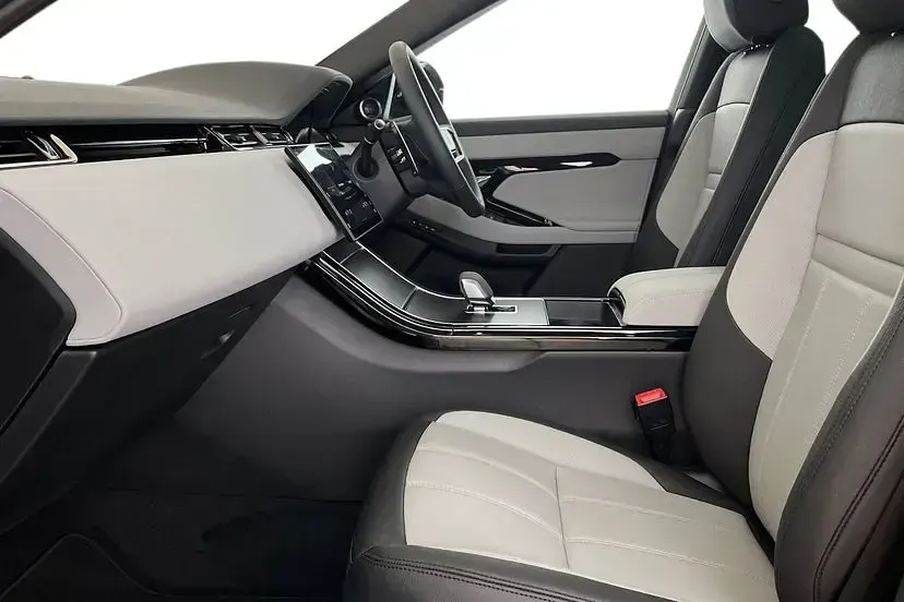 Used Land Rover Range Rover evoque SE Dynamic 309 HP (227 kW) 2025 Grey SUV