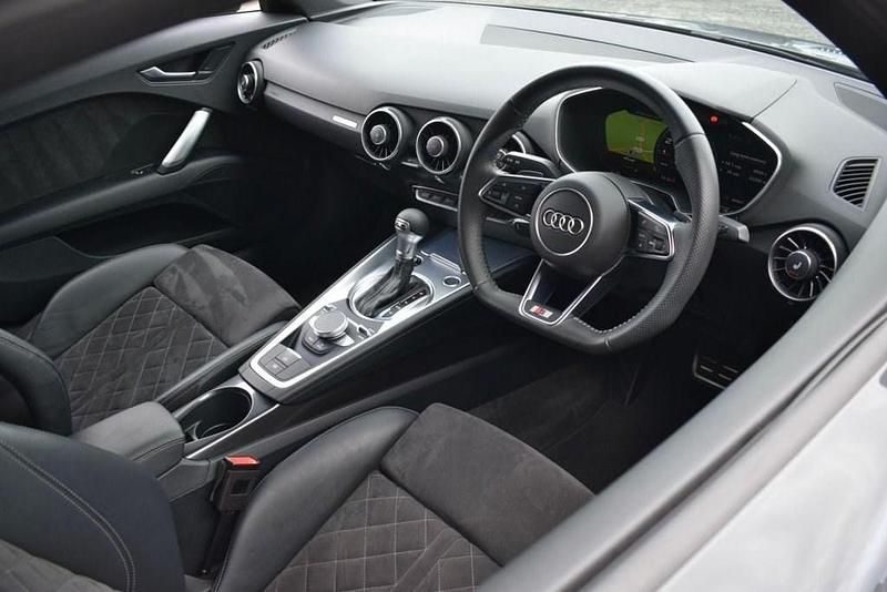 Used Audi TT Black Edition 197 HP (144 kW) 2020 Grey Coupe