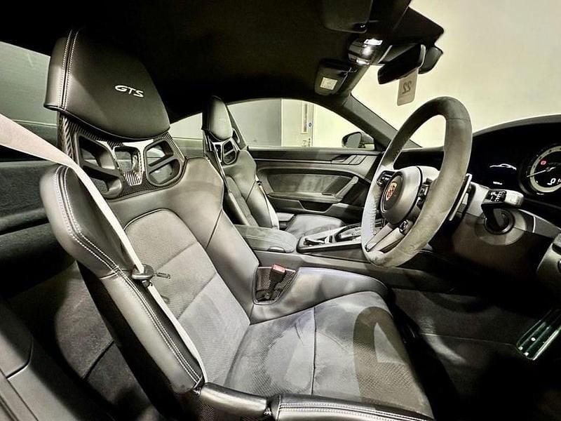 Used Porsche 911 Carrera GTS 480 HP (353 kW) 2023 Green Coupe