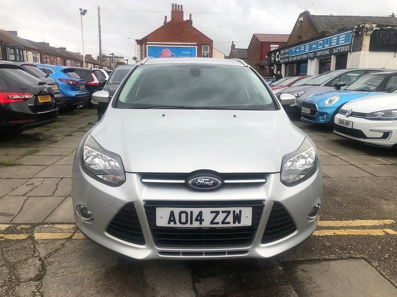 Used Ford Focus Zetec 2014 Silver Estate