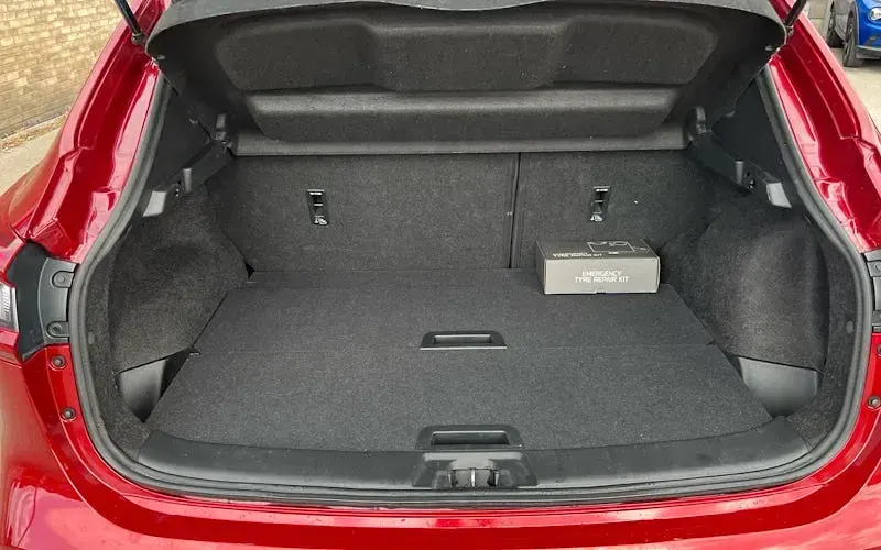 Used Nissan Qashqai N-Connecta 160 HP (117 kW) 2020 Red SUV