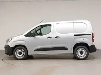 New Citroën Berlingo 100 HP (73 kW) 2026 Silver MPV