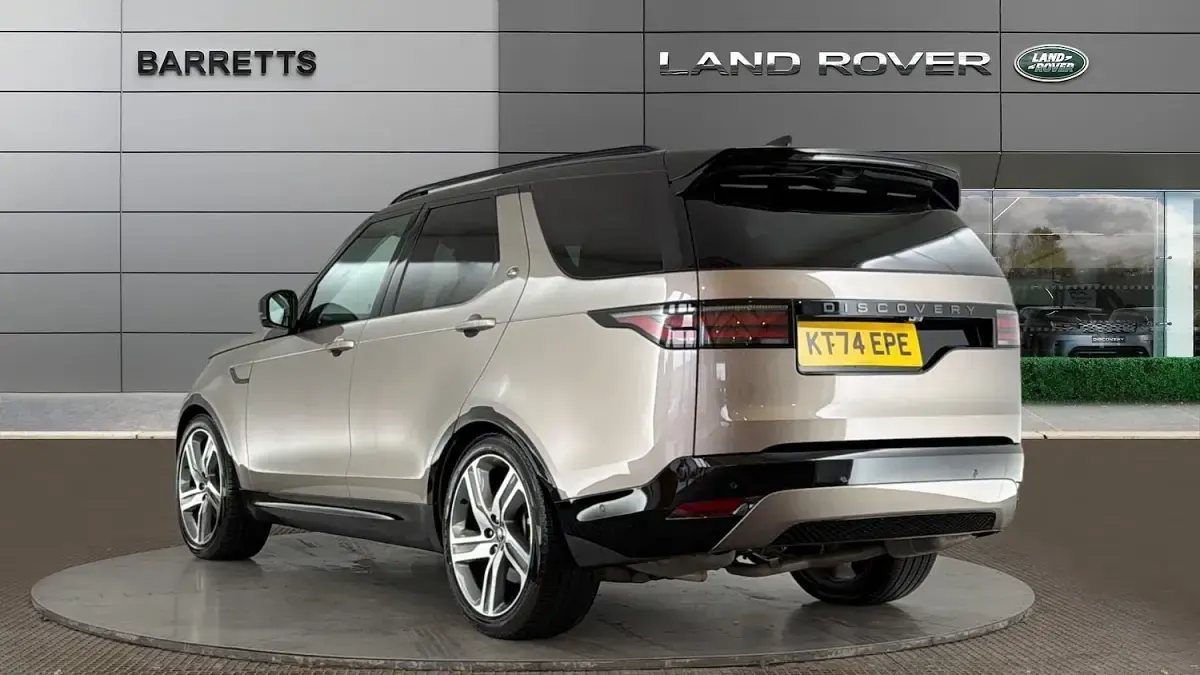 Used Land Rover Discovery HSE Dynamic 350 HP (257 kW) 2025 Bronze SUV