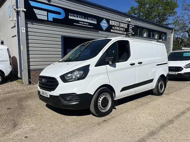 Used Ford Transit Custom 105 HP (77 kW) 2018 White Van