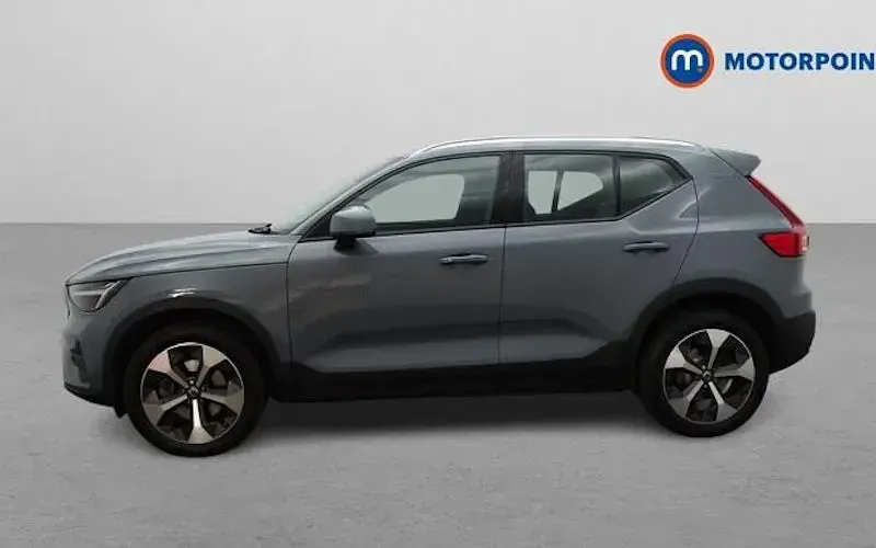 Usado Volvo XC40 Core 163 HP (119 kW) 2026 SUV
