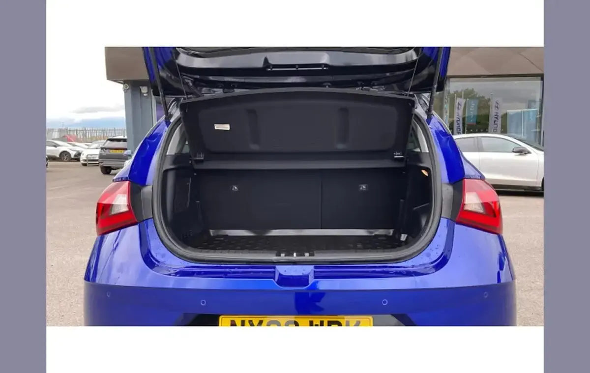 Used Hyundai i20 SE 100 HP (73 kW) 2022 Other Hatchback