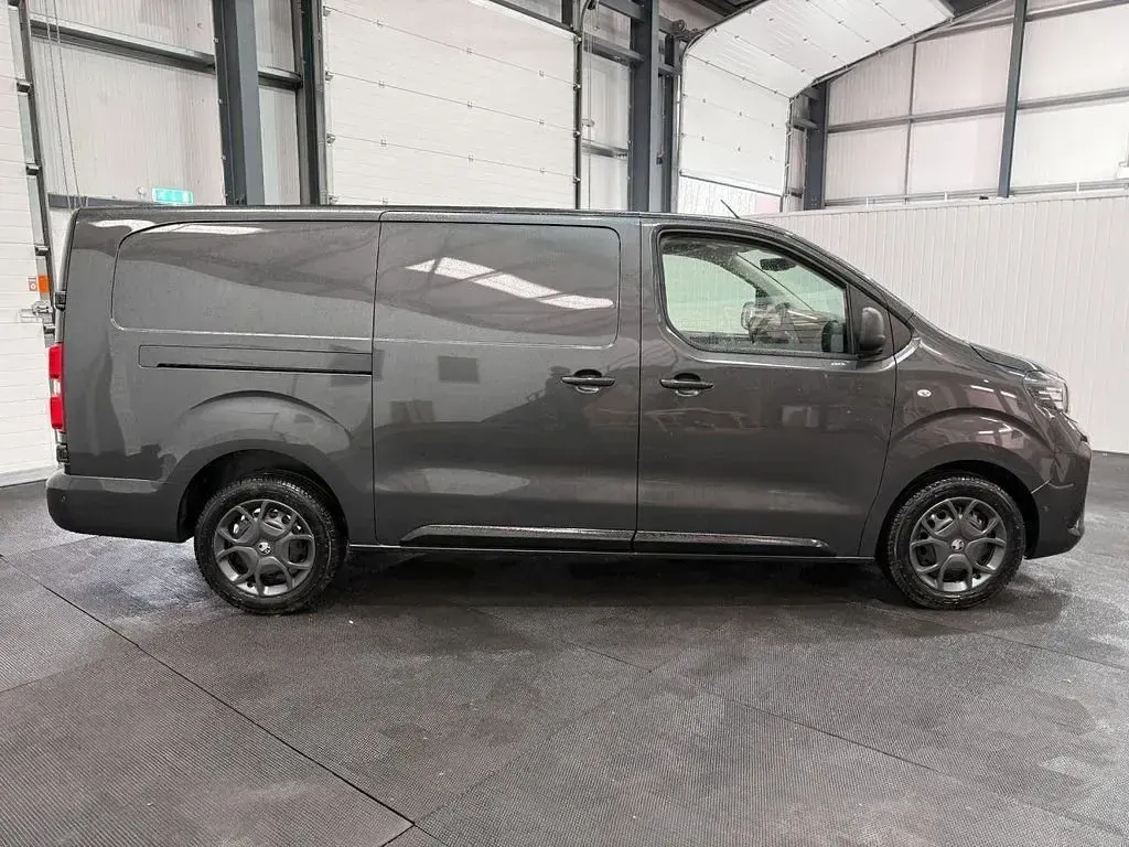 New Vauxhall Vivaro S 150 HP (110 kW) 2026 Grey MPV
