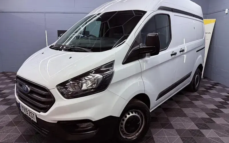 Used Ford Transit Custom 105 HP (77 kW) 2019 Van