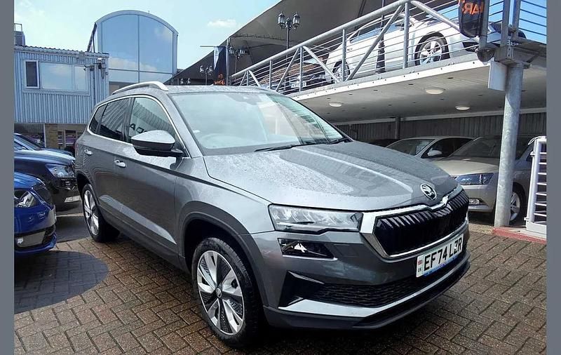 Used Skoda Karoq SE L 147 HP (108 kW) 2024 Graphite grey metallic SUV