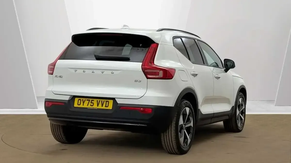 Used Volvo XC40 Plus 161 HP (118 kW) 2026 SUV